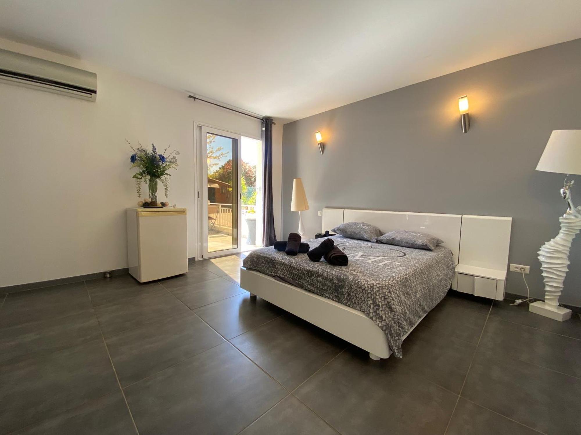 Chambres Du Gozzi Afa Екстериор снимка
